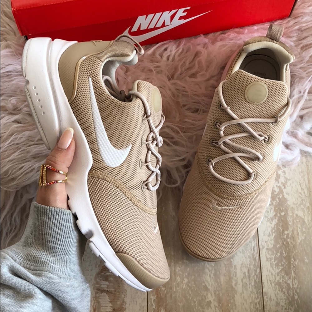 NWT🙌🏻Nike Presto - Picture 8 of 8
